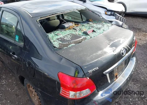 2012 Toyota Yaris z USA, uszkodzony, nr VIN JTDBT4K30CL035445